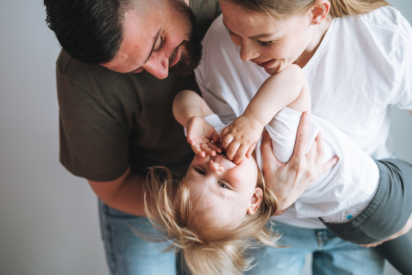 Kisari Kids - Awareness Parenting Coach Eva Szorad Interview